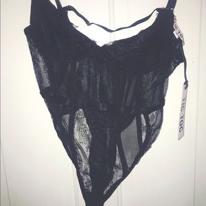 Brianna Lace Bodysuit Black